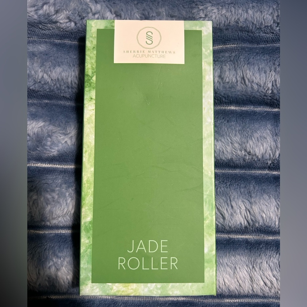 Sherrie Matthews Jade Roller